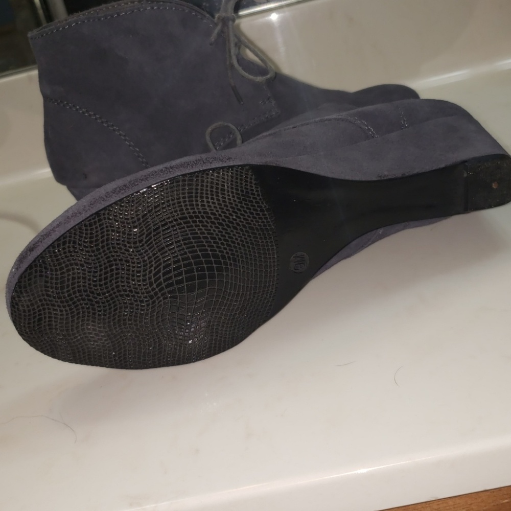 Gray booties - Picture 5 of 5